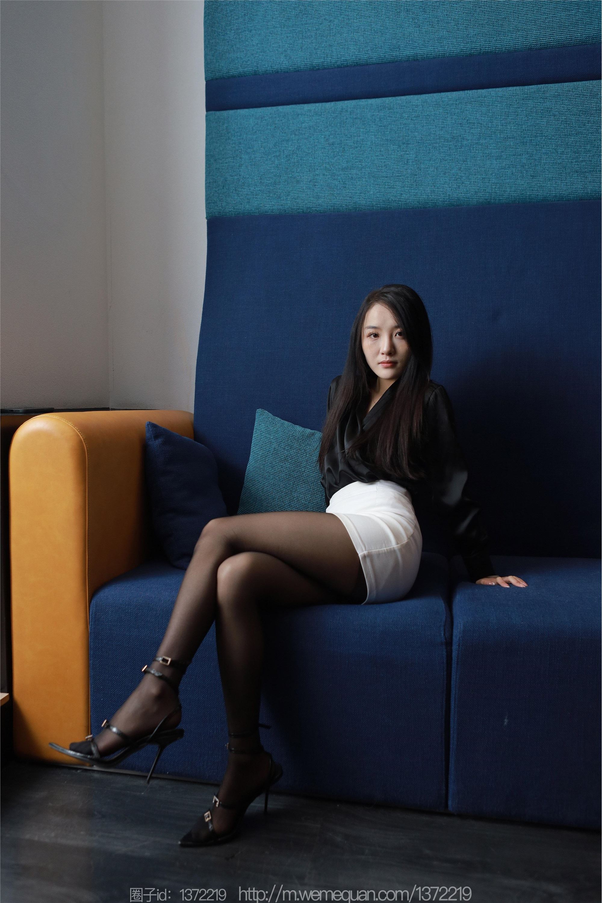 IESS异思趣向  2023.01.21 丝享家 1336 婉萍《房间里的OL》